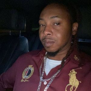 Meet your Posher, Cameron